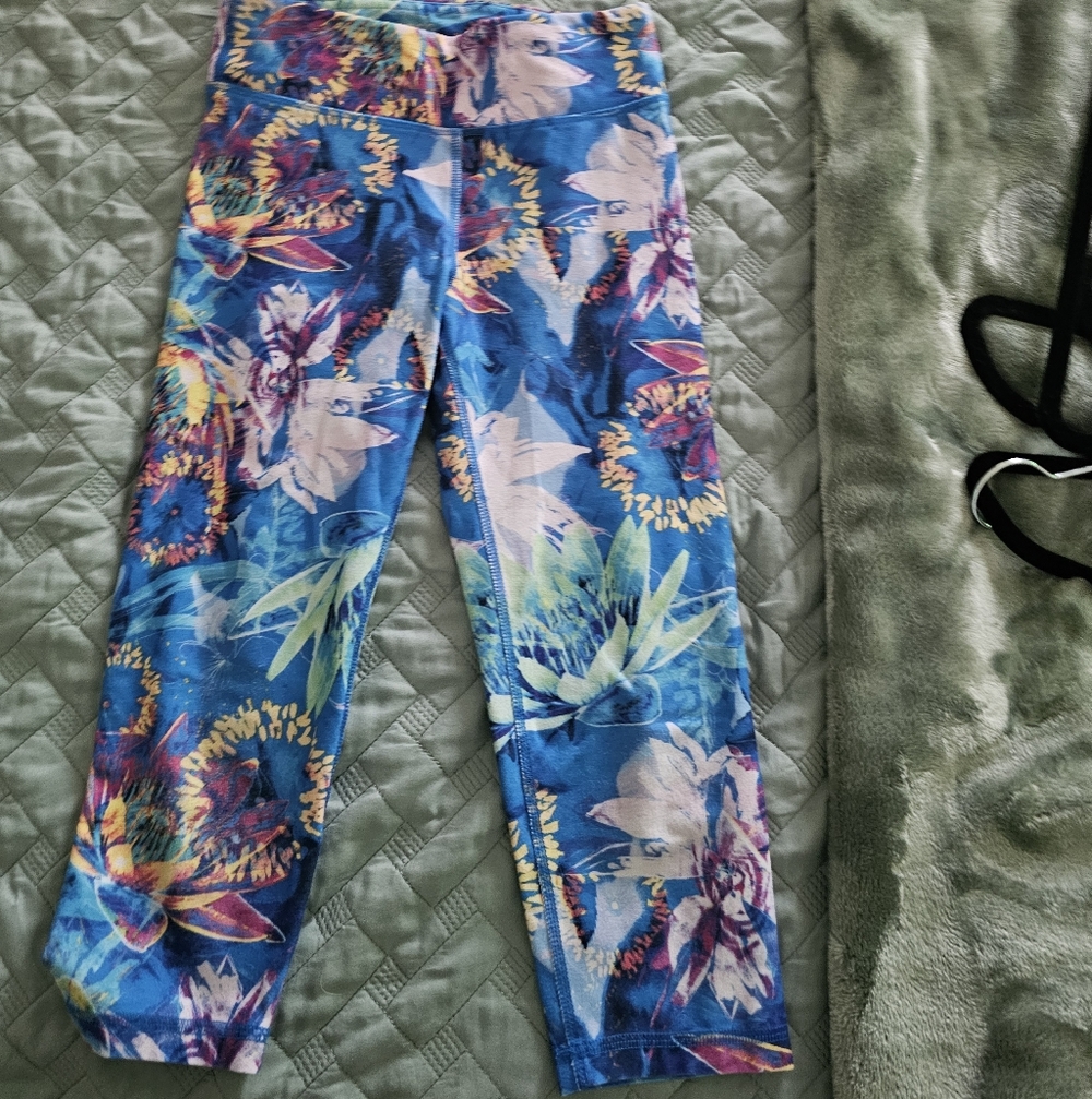 DSG Vibrant Floral Kids Leggings - Blue and Pink